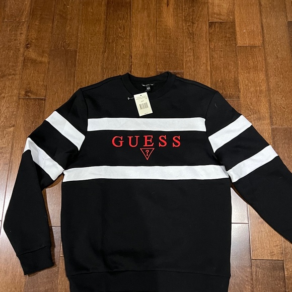 Sweatshirt - Picture 1 of 2